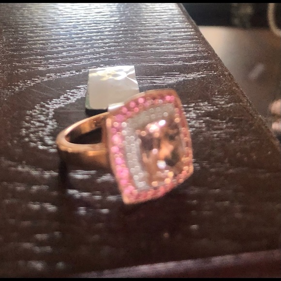 Pink Morganite & Diamonds Rose Gold plated Ring - Picture 11 of 16
